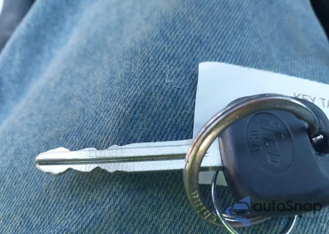 2011 Toyota Corolla S из США, поврежденный, VIN 2T1BU4EE6BC666426